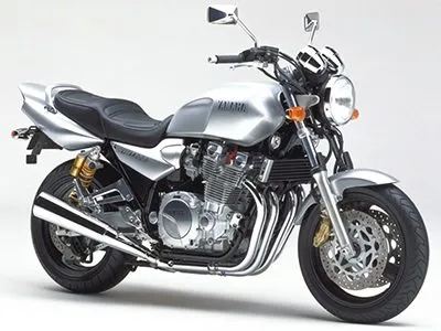 Yamaha XJR 1300