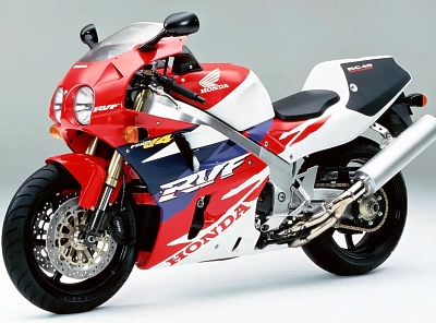 Honda RVF750