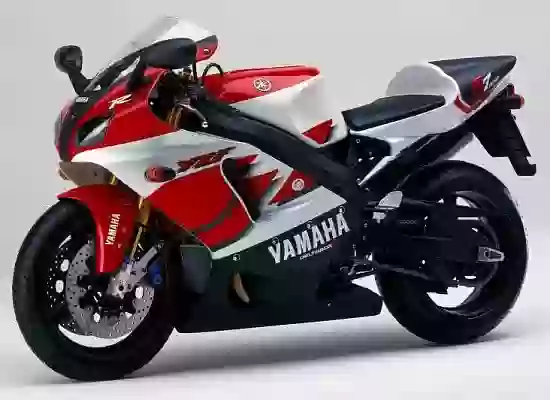 Yamaha R7