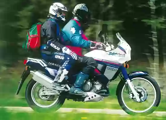 Yamaha XTZ 750