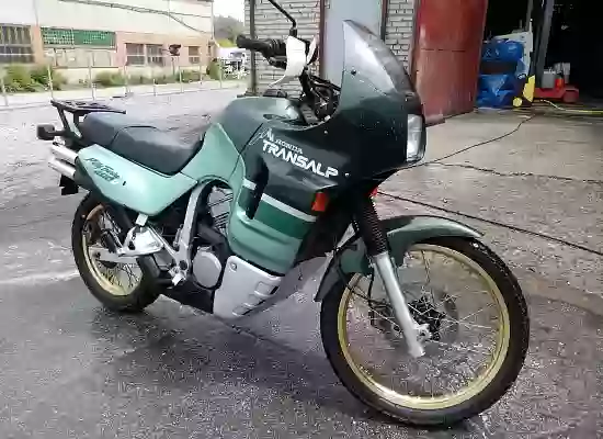 Honda XL 400V