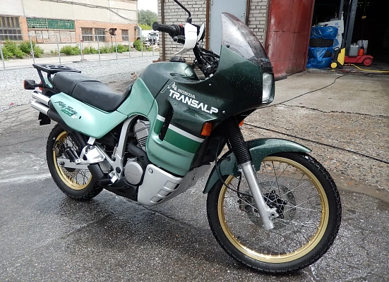 Honda XL 400V