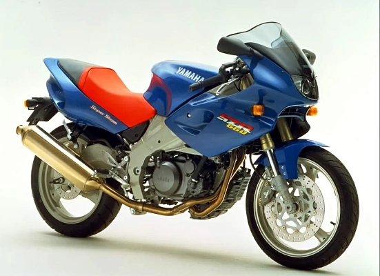 Yamaha SZR 660