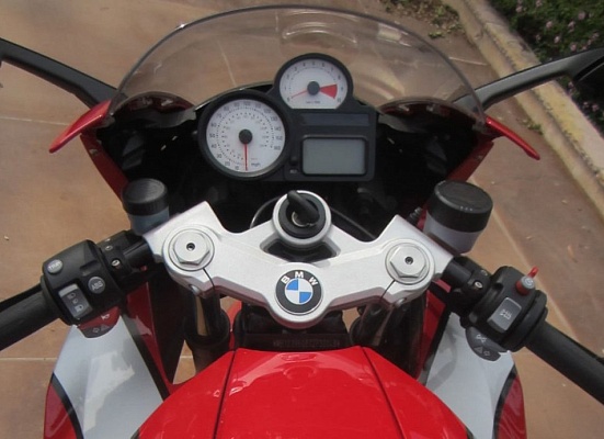 BMW R1200S