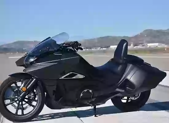 Honda NM4 Vultus