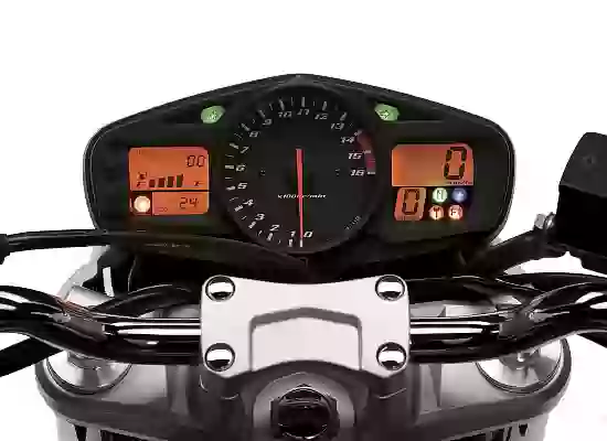 Suzuki GSR 600
