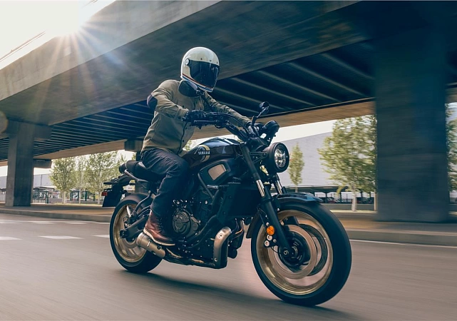 Yamaha XSR700