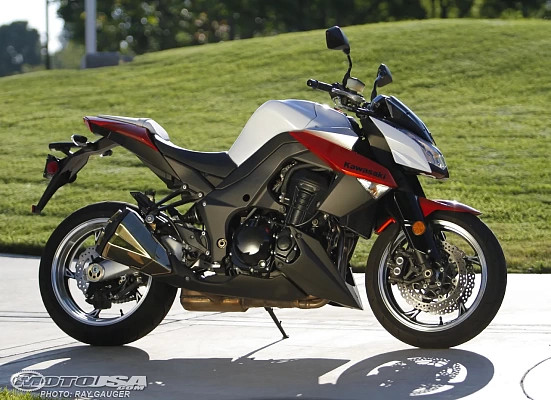 Kawasaki Z1000