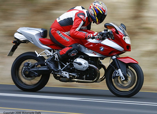 BMW R1200S