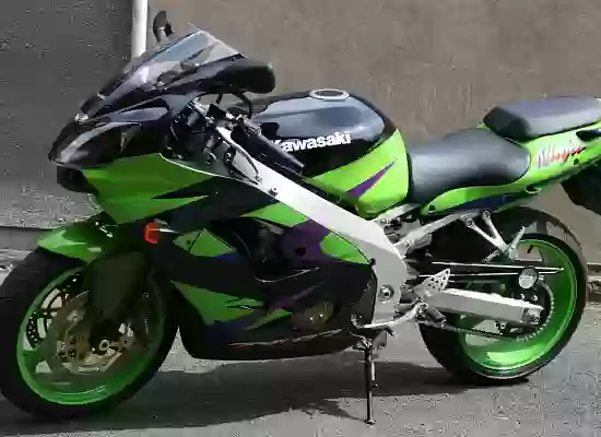 Kawasaki ZX-9R
