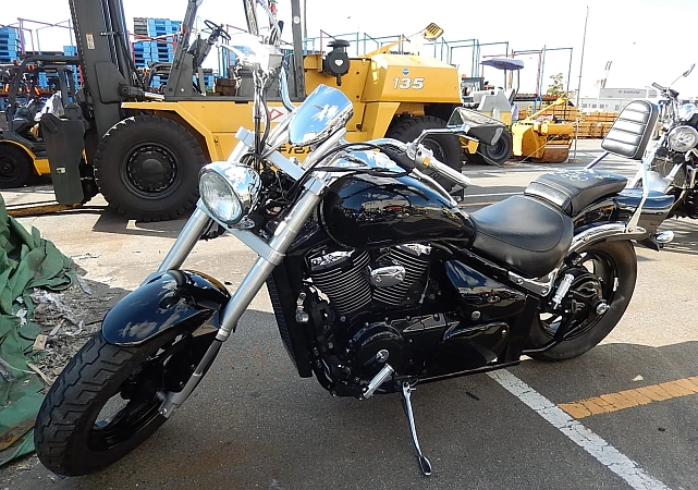 Suzuki Boulevard 400