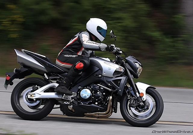Suzuki B-King