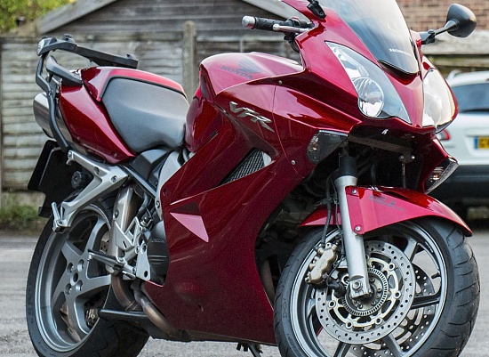 Обзор на Honda VFR 800 6 поколение