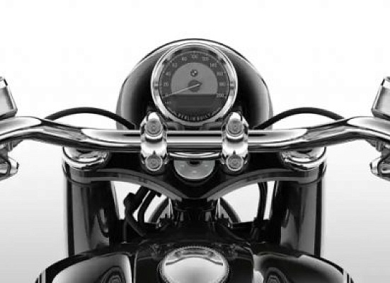 BMW R18