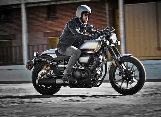 Yamaha XV950