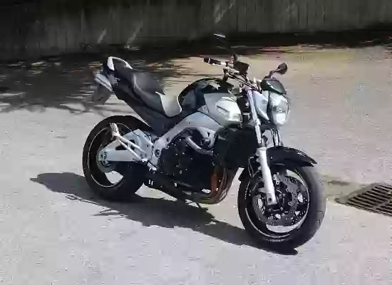 Suzuki GSR 600