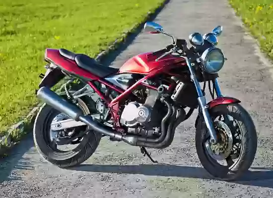 Suzuki GSF 400
