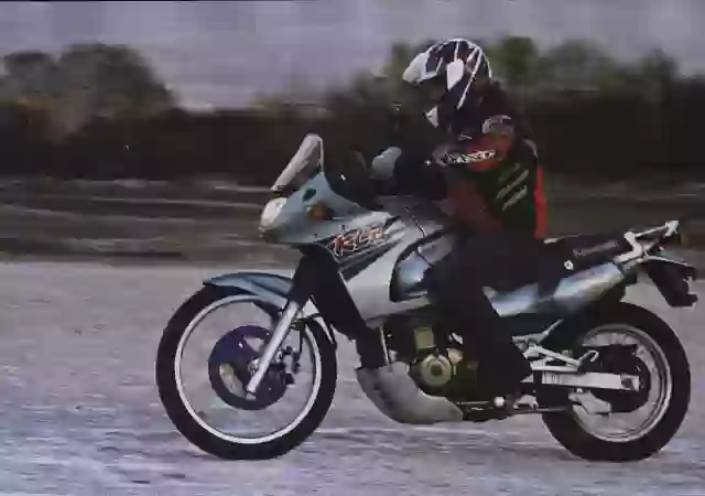Kawasaki KLE 400