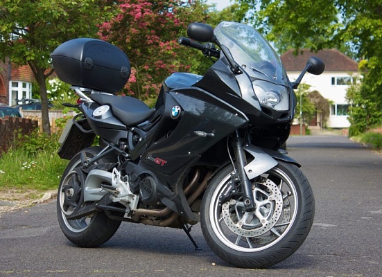 BMW F800GT