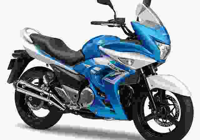 Suzuki GSR 250