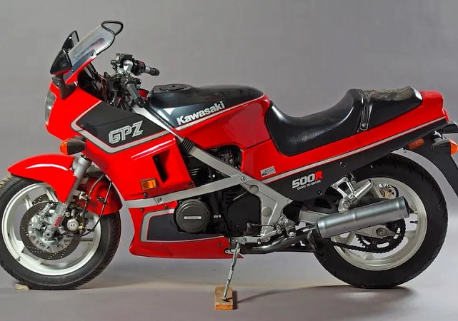 Kawasaki GPZ500R
