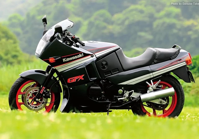 Kawasaki GPX 400