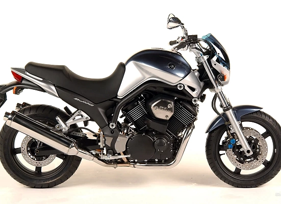 Yamaha BT 1100