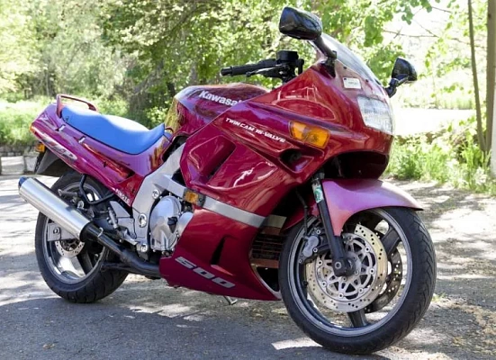 Kawasaki ZZR 500