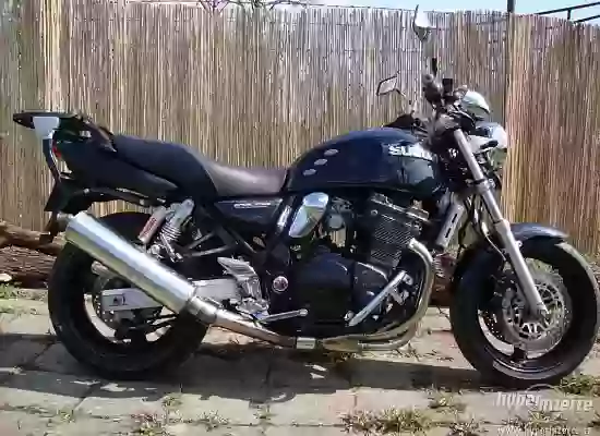 Suzuki GSX 750