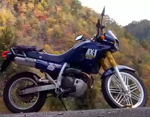 Honda Bros 400 (NT400)