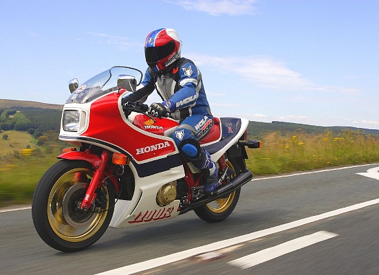 Honda CB1100R