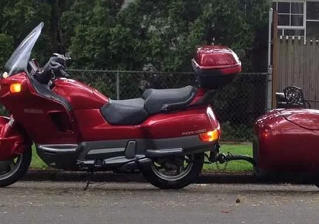 Honda PC800