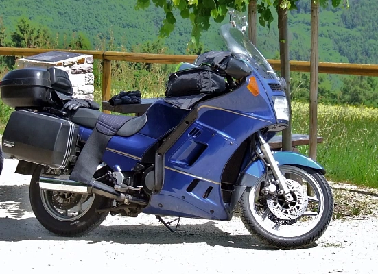 Kawasaki GTR 1000