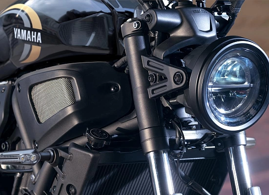Yamaha XSR700