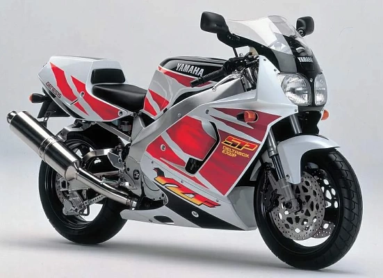 Yamaha YZF750