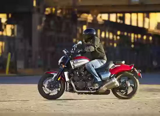 Yamaha V-max 1700