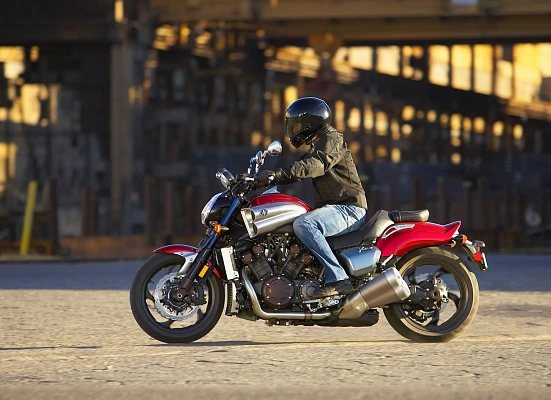 Yamaha V-max 1700