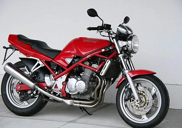 Suzuki GSF 400