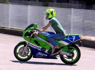 Kawasaki ZXR 400