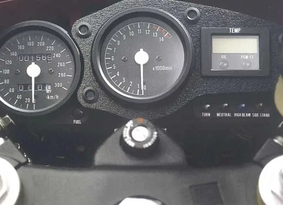 Honda RVF750