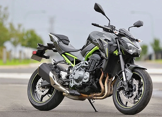 Kawasaki Z900