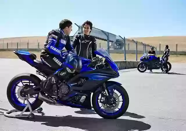 Yamaha R7 (YZF-R7)