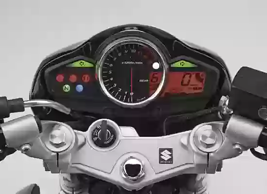 Suzuki GSR 250