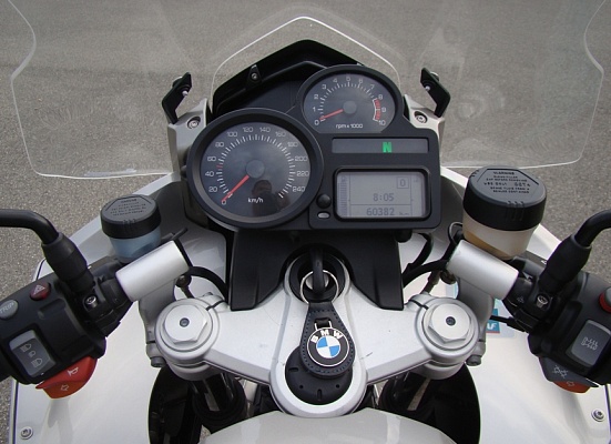 BMW R1200ST