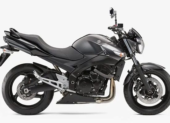 Suzuki GSR 400