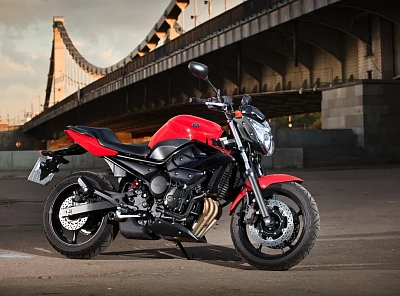 Yamaha XJ6
